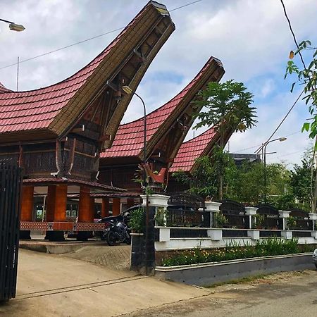Hotel Manggasa Makale Exterior foto